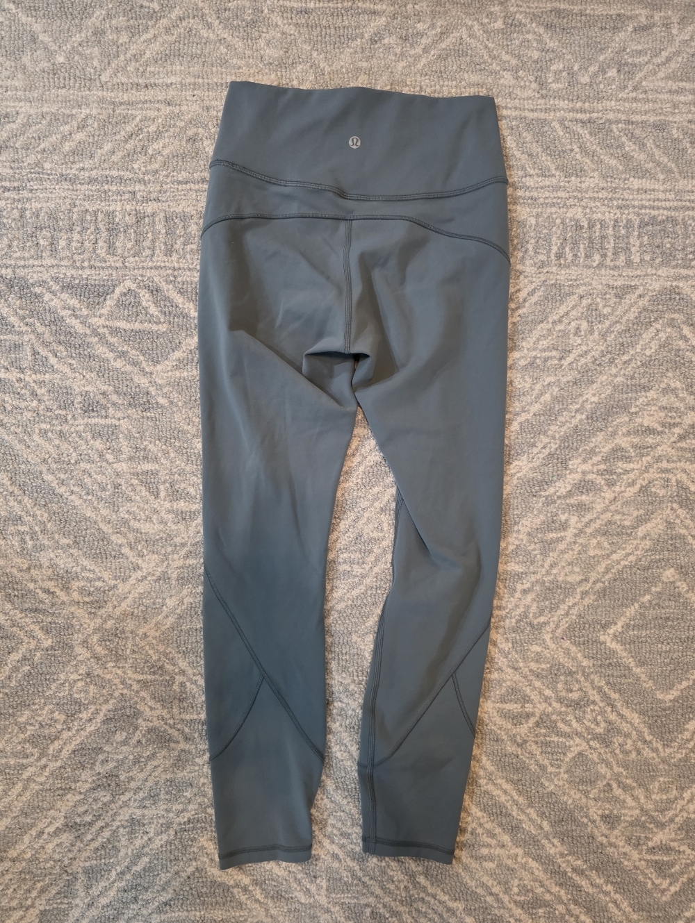 Lululemon In Movement 7/8 Tight Size 6